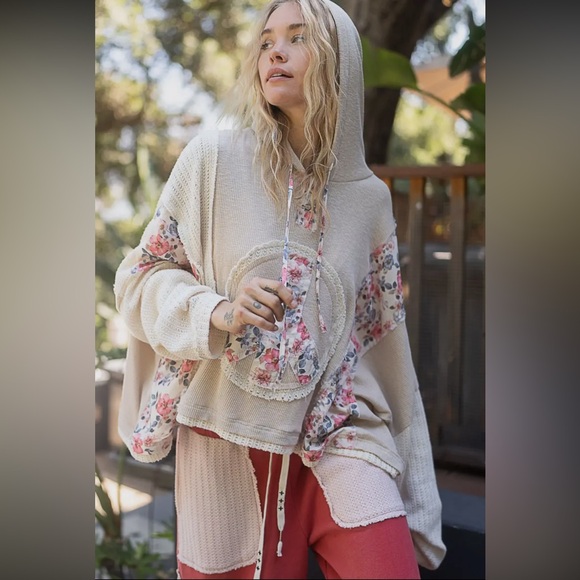 ✨NEW✨POL, Long Sleeve Floral Peace Patch ribbed Hoodie, in Almond,Sizes S-L - Picture 5 of 7